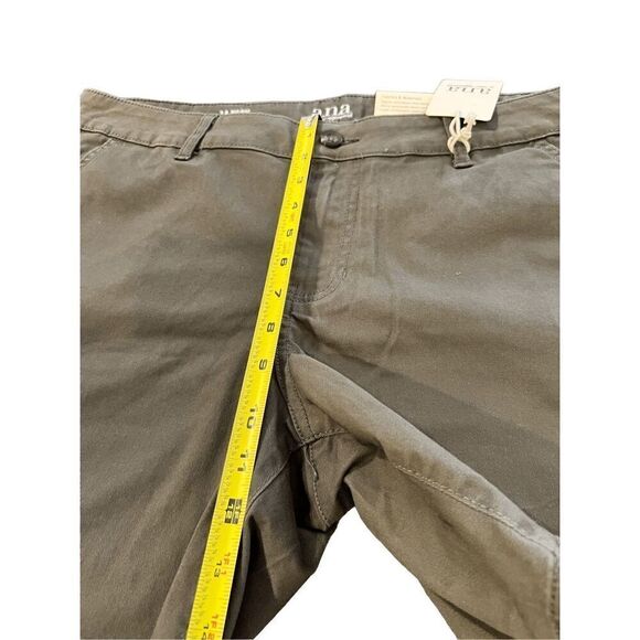 ANA  olive shorts size 14 - Picture 4 of 6